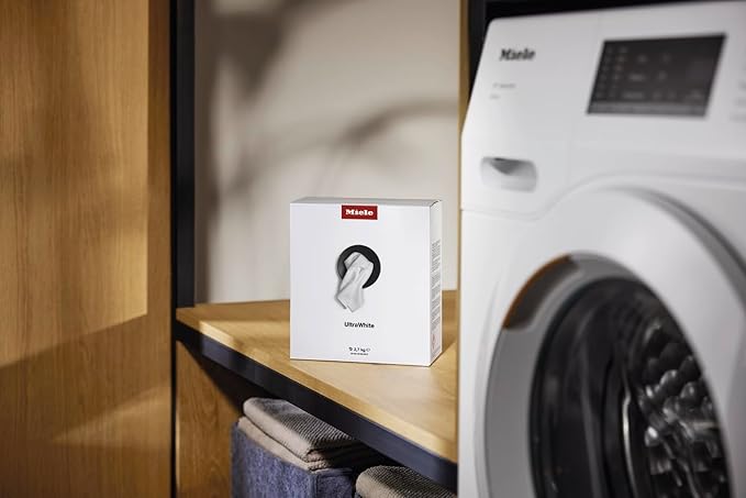 Miele Original UltraWhite Washing Machine Detergent Powder, Optimal Results on White and Colored Fabrics, Excellent Spot Removal, 5.5 lbs for Up to 48 Washes – 10459720