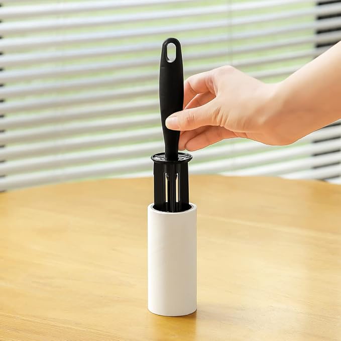 Lint Rollers for Pet Hair Extra Sticky Lint Roller for Clothes Lint Removal 4 Sticky Rolls with 2 Handles (Black/Black Handles & 4 Refills) - Image 5