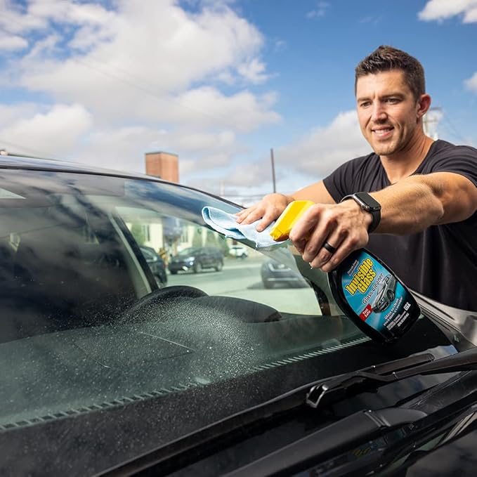 Invisible Glass 92163-3PK Premium Glass Cleaner Spray for Car Windshields and Windows, Automotive and Home Window Cleaner, Streak-Free, Ammonia-Free, Tint-Safe ?€? 16 fl oz (Pack of 3)