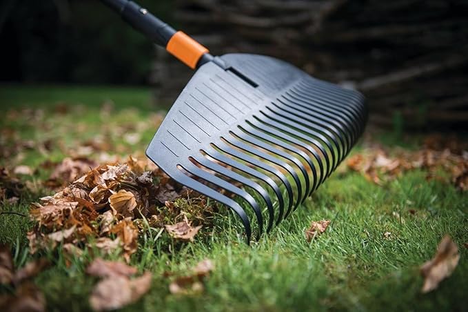 Fiskars QuikFit Leaf Rake L, Tool Head, 25 prongs, Length: 50 cm, Plastic prongs, Black/Orange, 1000642