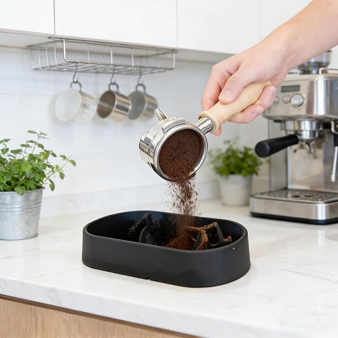 Premium Espresso Clean Holder，Coffee Portafilter Cleaning Kit，Automatic Knock Box Cleaner for 51/53/58mm, Easy Cleaning of Your Coffee Puck (1Pcs)，Electric Automatic Knock Box Cleaner (TWO)
