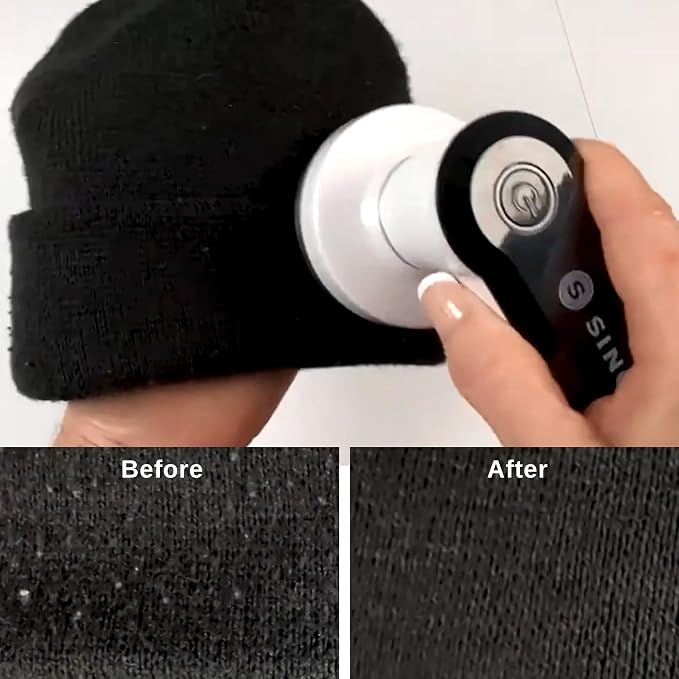 SINGER?? Compact & Portable Fabric Shaver and Lint Remover | Battery operated device, 3 stainless steel blades, detachable catcher, easy to clean - Image 3