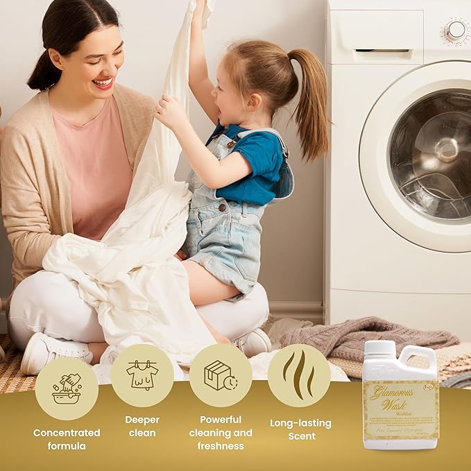 Worldwide Nutrition Bundle: Tyler Glamorous Wash Wishlist Scent Fine Laundry Liquid Detergent - Hand and Machine Washable - 4 oz, 112-gram Container and Multi-Purpose Key Chain