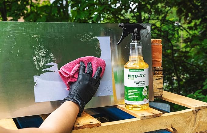 Bio NT: Adhesive & Graffiti Remover, Automotive Cleaner, Degreaser, Removes Adhesives, Paint, Ink, Graffiti, Gum, and Grease. (32 oz spray bottle- pack of 6)