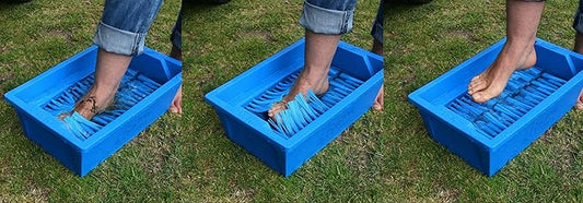 SWABBO Footwasher, Beach Essentials for Washing Feet Outdoors, Portable Pool Foot Bath, Keep Sand and Dirt Out of The House, Portable and Durable, for Beach, Poolside, Camping