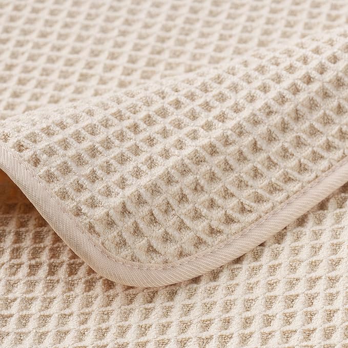 POLYTE 430 GSM Microfiber Oversize Quick Dry Lint Free Bath Towel, 60 x 30 in, 4 Pack (Waffle Weave)