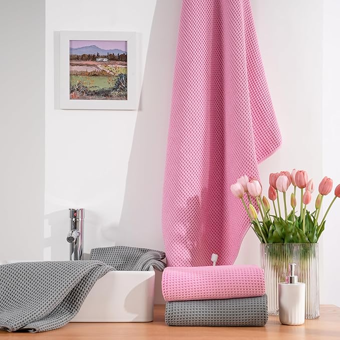POLYTE 430 GSM Microfiber Oversize Quick Dry Lint Free Bath Towel, 60 x 30 in, 4 Pack (Waffle Weave)