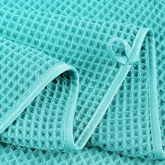 POLYTE 430 GSM Microfiber Oversize Quick Dry Lint Free Bath Towel, 60 x 30 in, 4 Pack (Waffle Weave)
